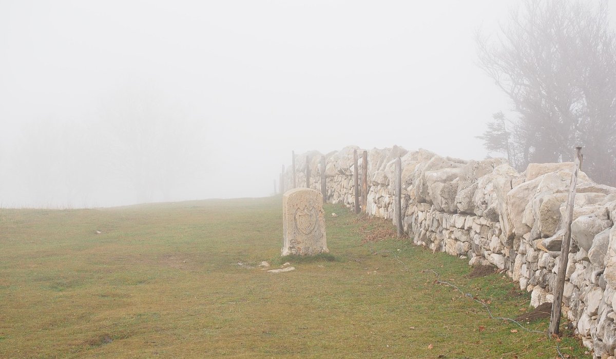 Choosing Stone For A Garden Retaining Wall